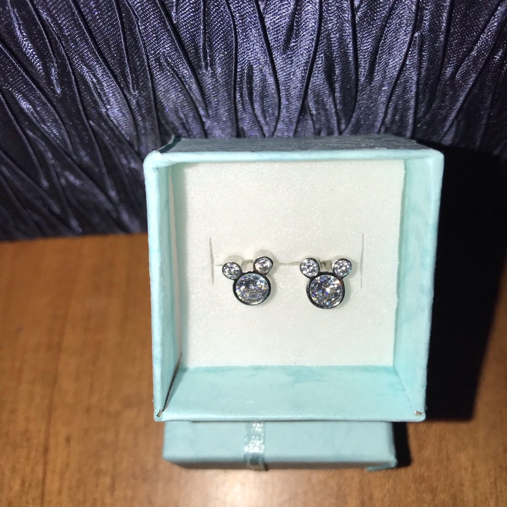 100% Sterling Silver & CZ Mouse Earrings - Picture 3 of 4